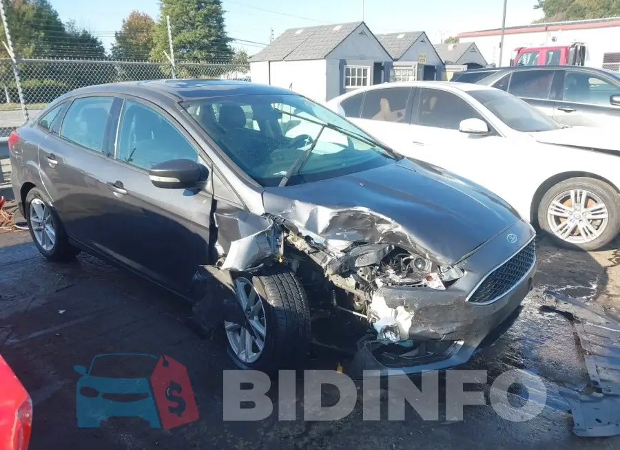 1FADP3F20GL279441 Photo# 6