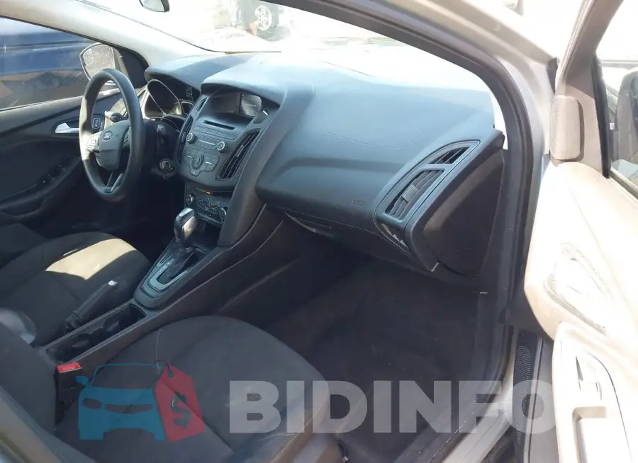 1FADP3F2XGL402677 Photo# 5