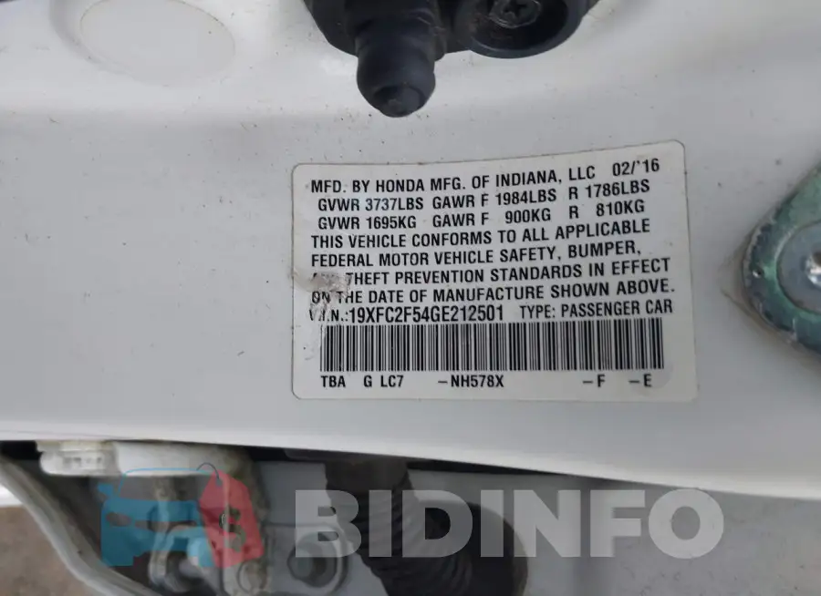 19XFC2F54GE212501 Photo# 9