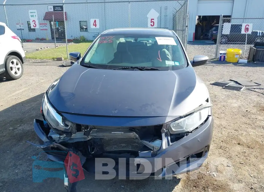 19XFC2F72HE211897 Photo# 13