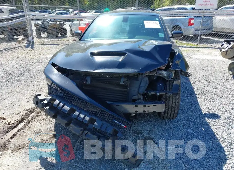2C3CDXCT6KH754037 Photo# 13