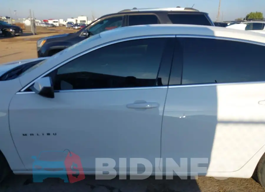 1G1ZD5ST2NF120444 Photo# 14