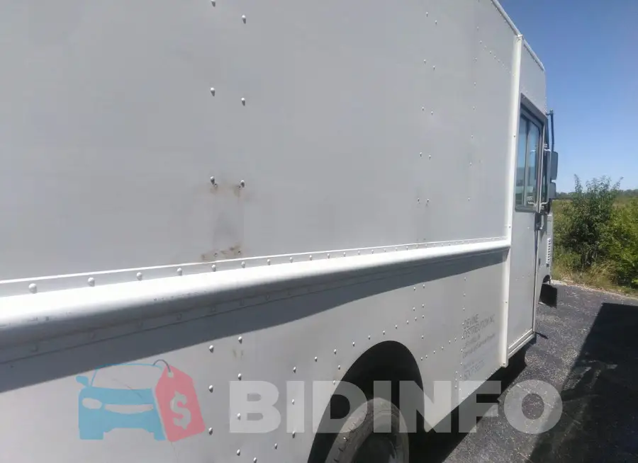 1FC3E3KL9EDA17046 Photo# 13