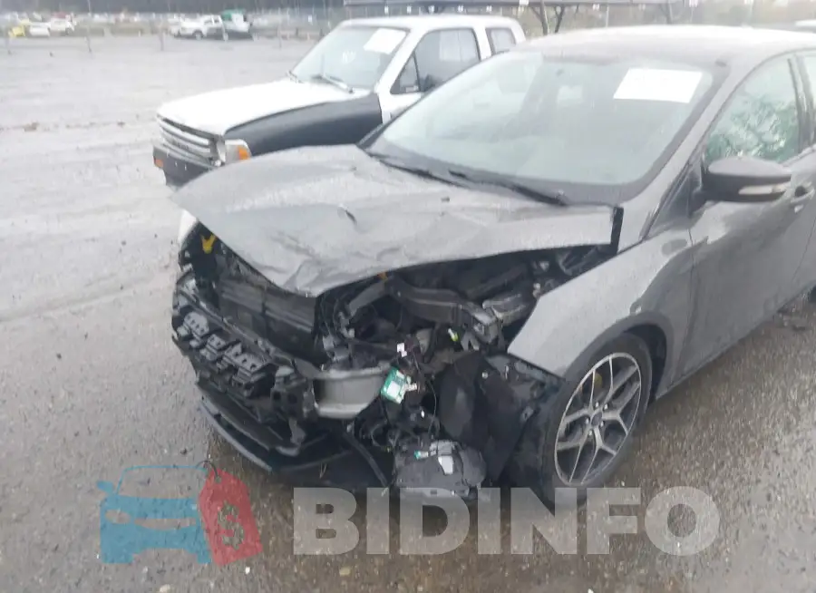 1FADP3M22HL308720 Photo# 6