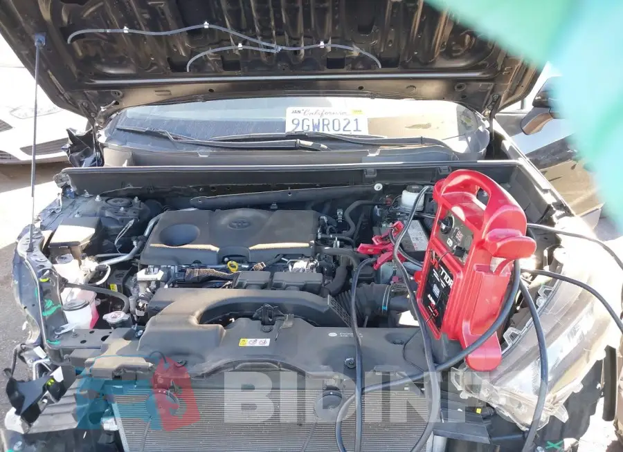 JTMW1RFV2KD503183 Photo# 10