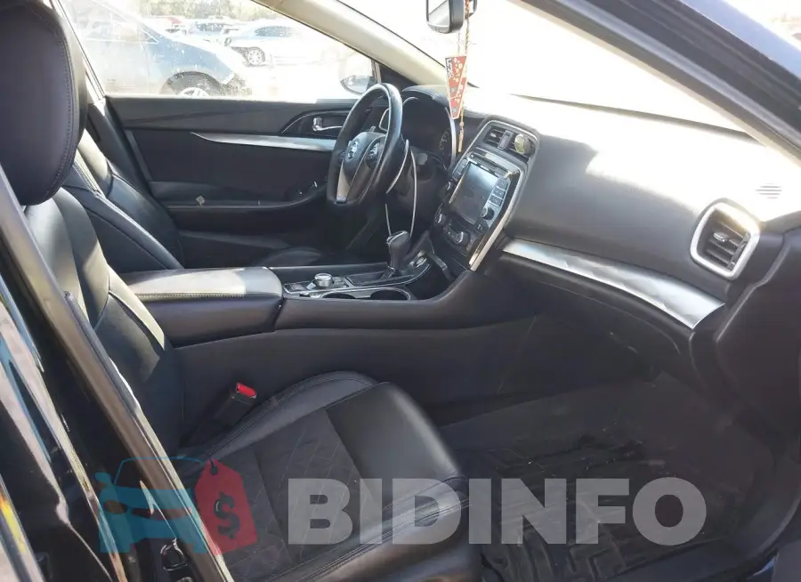 1N4AA6AP2GC388556 Photo# 4