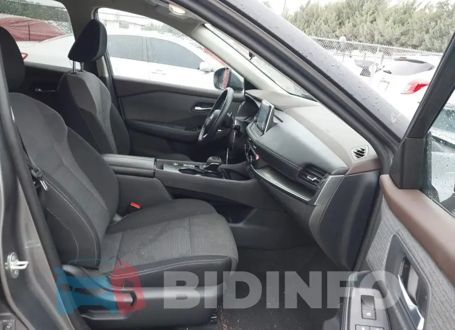 5N1BT3BA6PC841364 Photo# 5