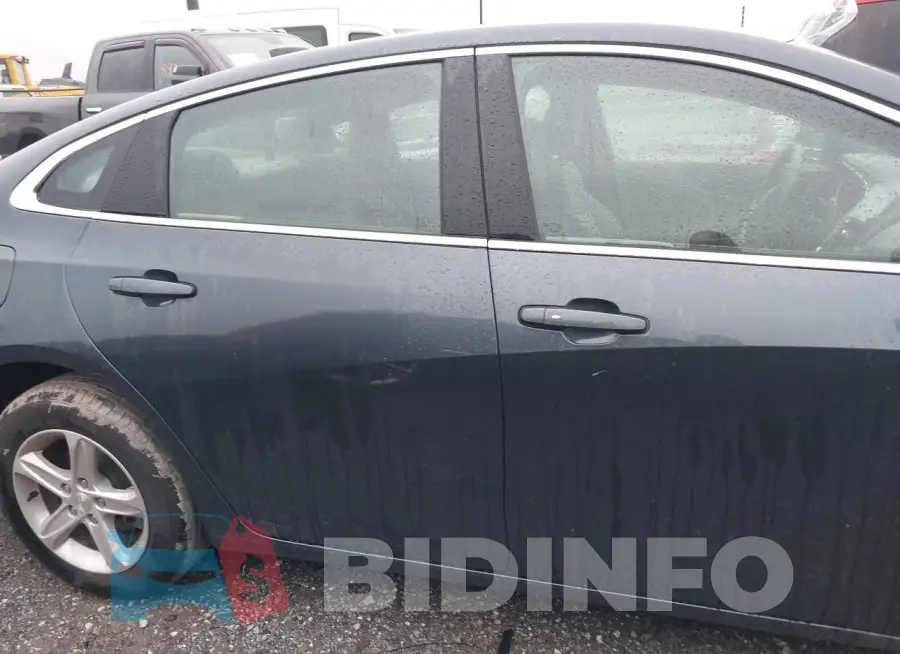 1G1ZC5ST2LF105183 Photo# 13