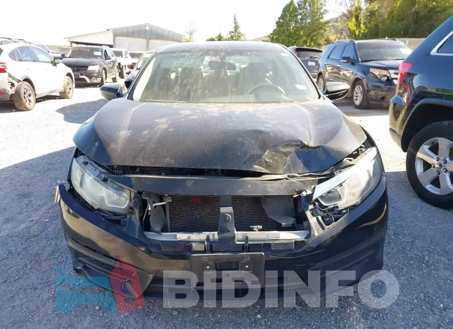 19XFC2F5XGE043746 Photo# 13