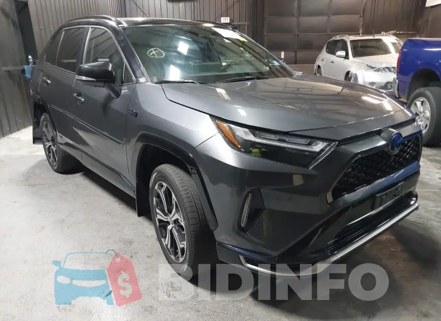 JTMFB3FV9PD142858 Photo# 1