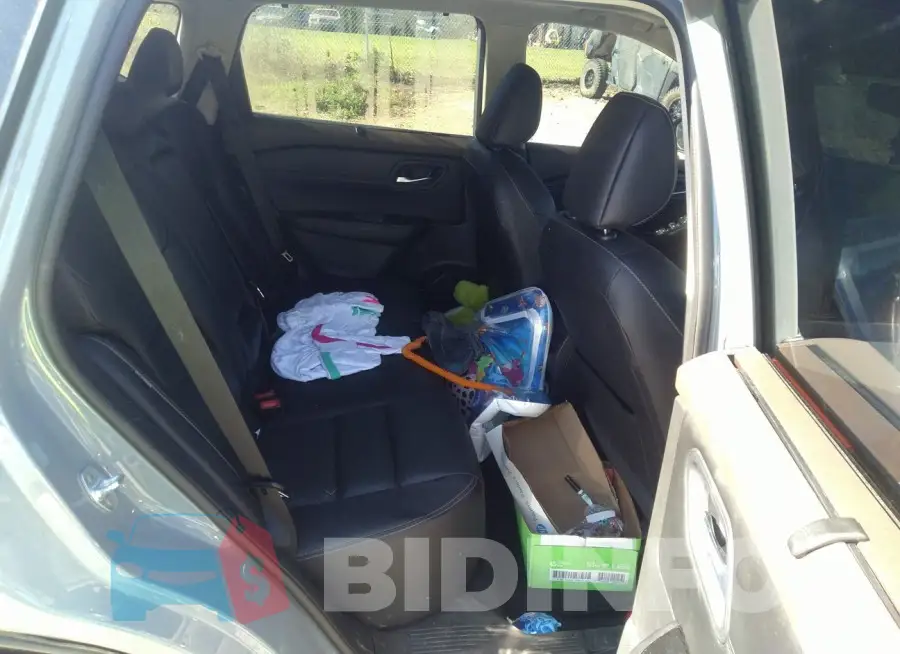 5N1BT3CB7PC747047 Photo# 8