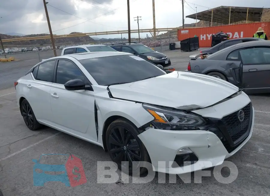1N4BL4CV1NN350106 Photo# 13