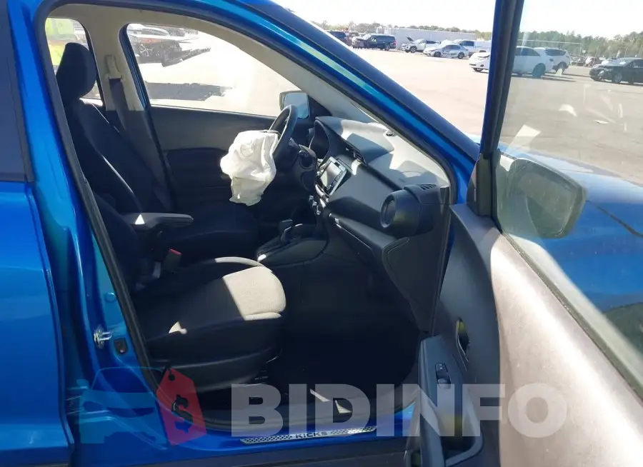 3N1CP5BV5RL529039 Photo# 5