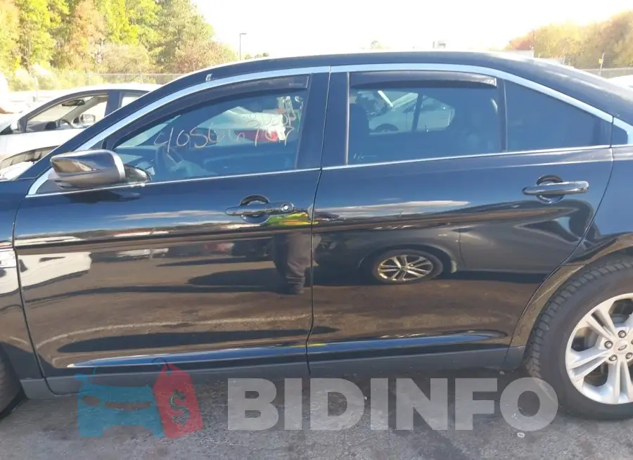 1FAHP2H80JG110775 Photo# 14