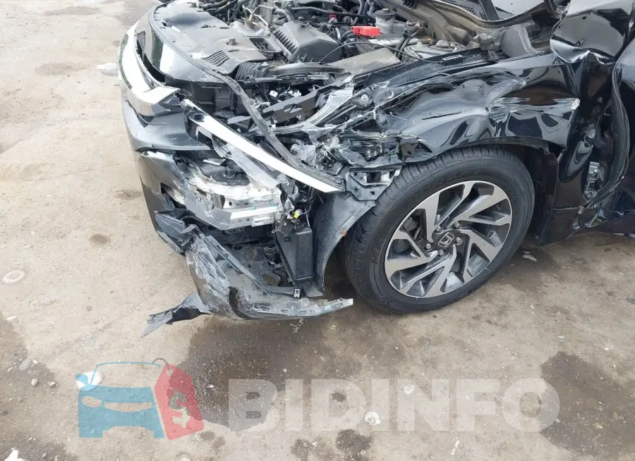 19XFC2F73HE020277 Photo# 6