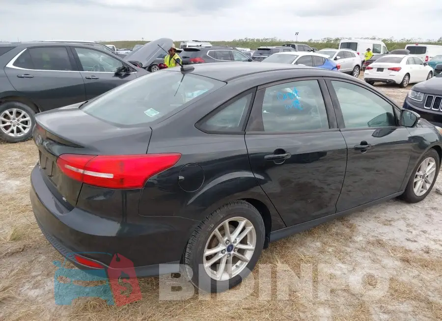 1FADP3F22FL252059 Photo# 4