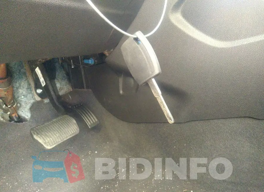 1FADP3K26EL247967 Photo# 11