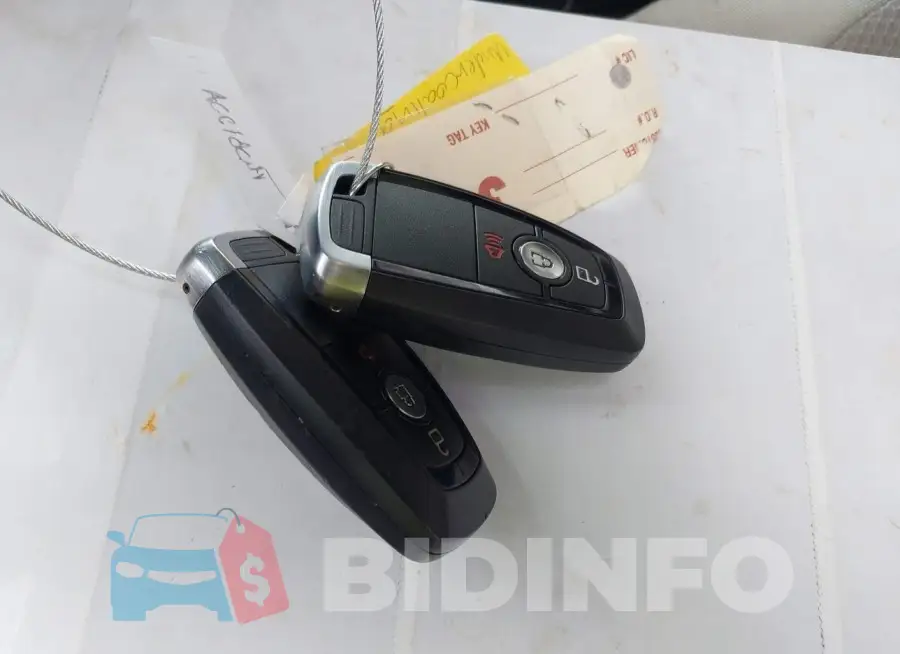 1FM5K8D85JGB19259 Photo# 11