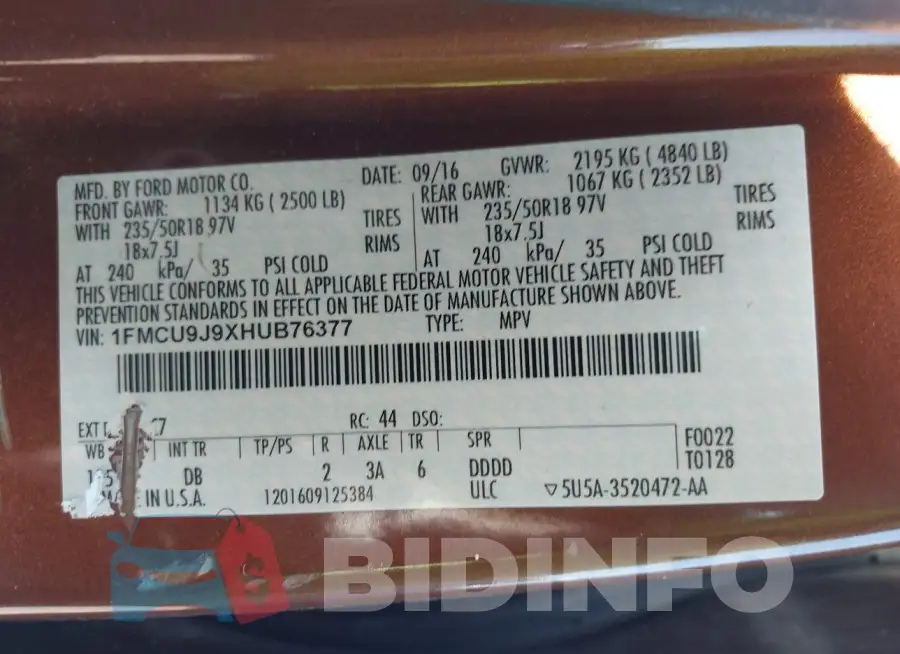 1FMCU9J9XHUB76377 Photo# 9