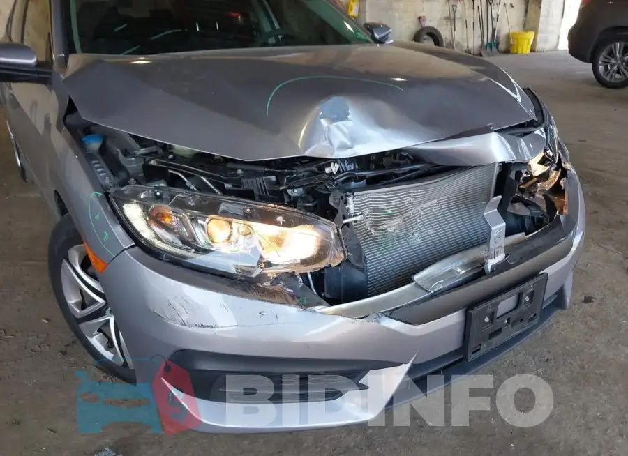 19XFC2F50GE233782 Photo# 6