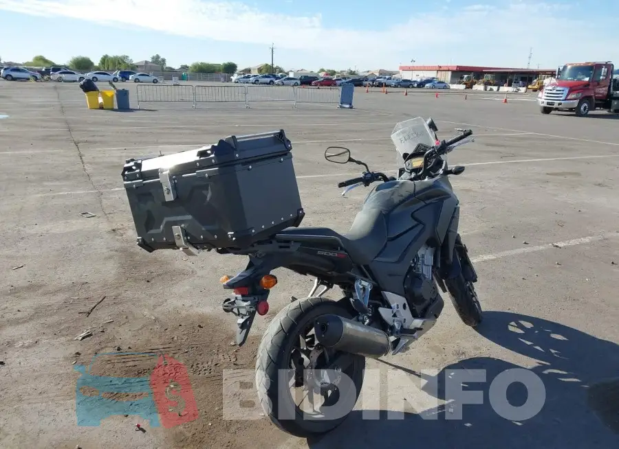 MLHPC4616G5300343 Photo# 4
