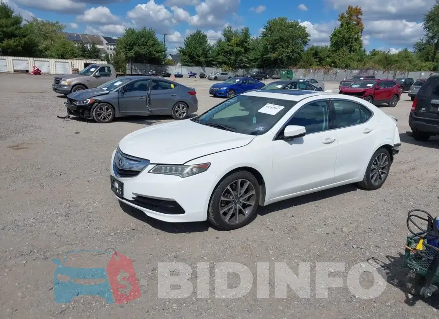 19UUB2F38FA012913 Photo# 2