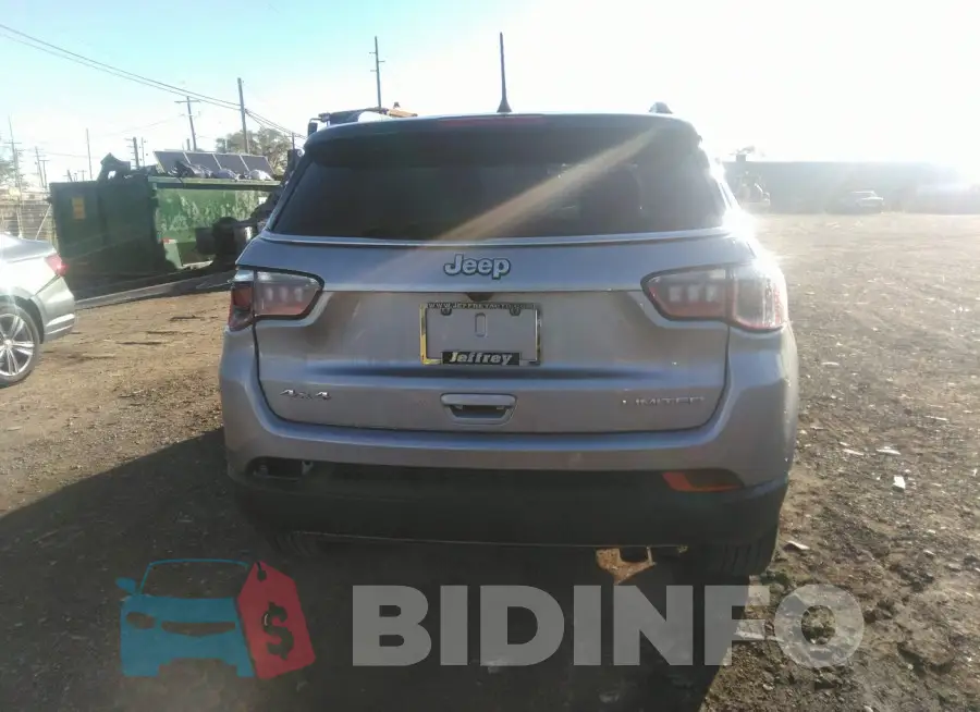 3C4NJDCB4LT146237 Photo# 16
