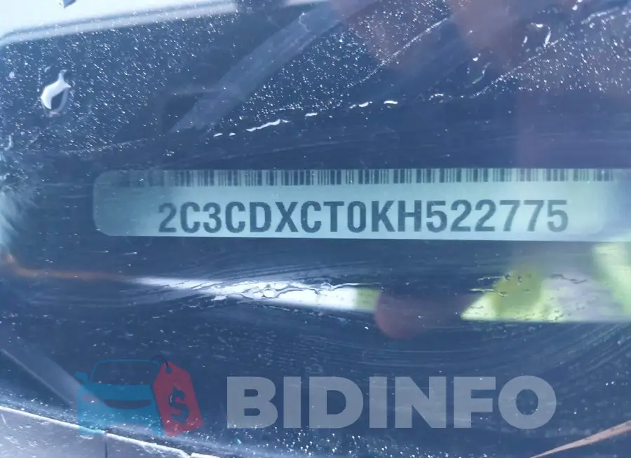 2C3CDXCT0KH522775 Photo# 9