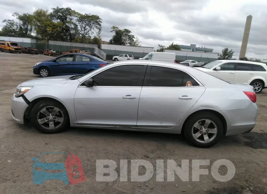 1G11B5SL7FF350596 Photo# 15