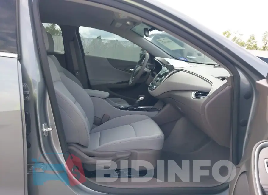 1G1ZD5ST8RF241663 Photo# 5