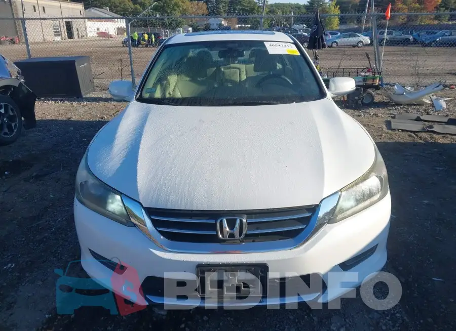 1HGCR2F78EA230388 Photo# 13