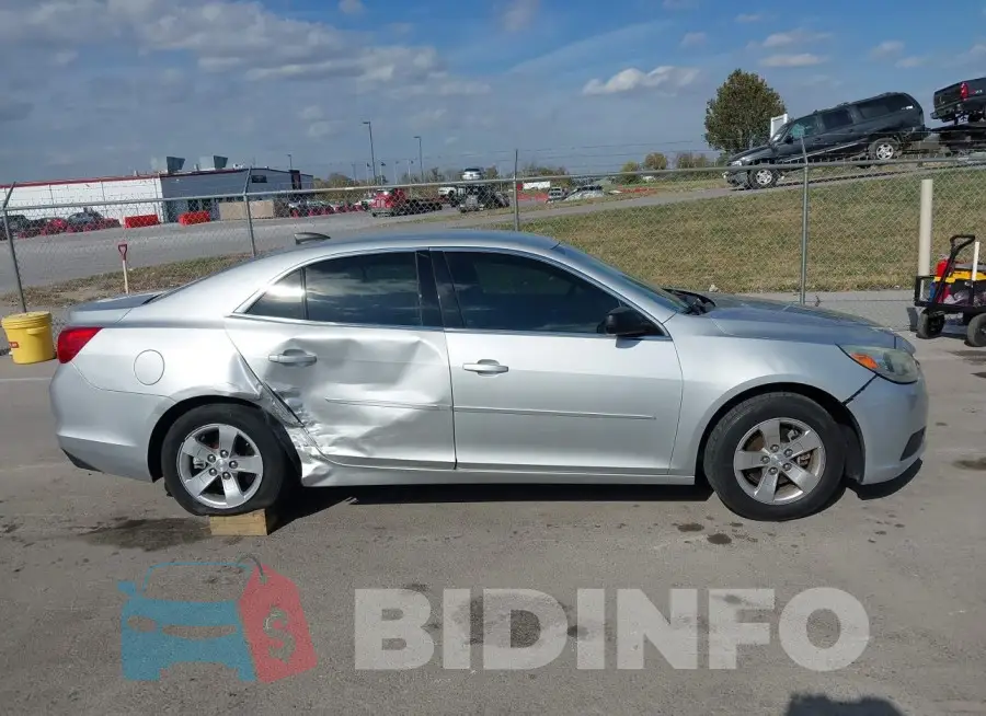 1G11B5SL1FF228784 Photo# 13