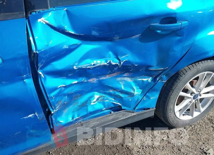 1FADP3F20FL368926 Photo# 6