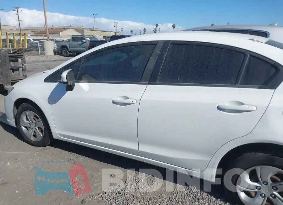 2HGFB2F56FH558573 Photo# 14