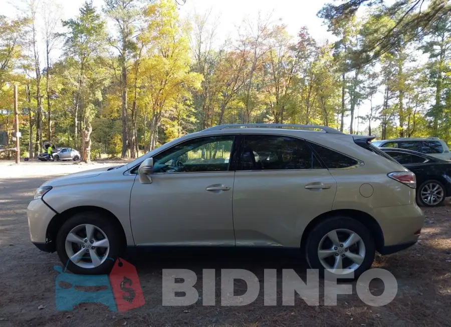 2T2BK1BA8EC246253 Photo# 14