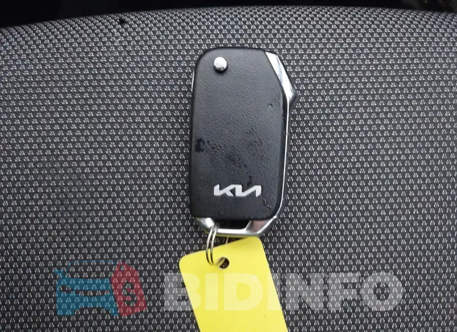 3KPF24AD2PE674701 Photo# 11