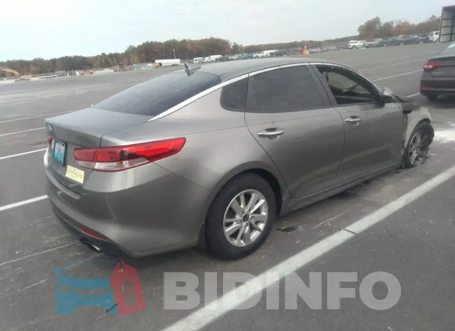 5XXGT4L33GG105949 Photo# 4
