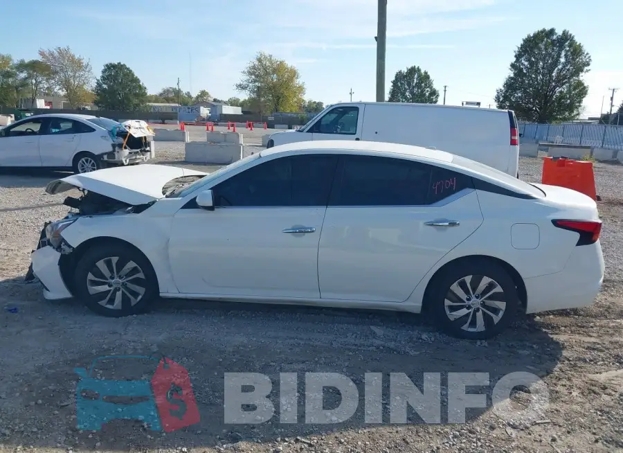 1N4BL4BV5KC164187 Photo# 15