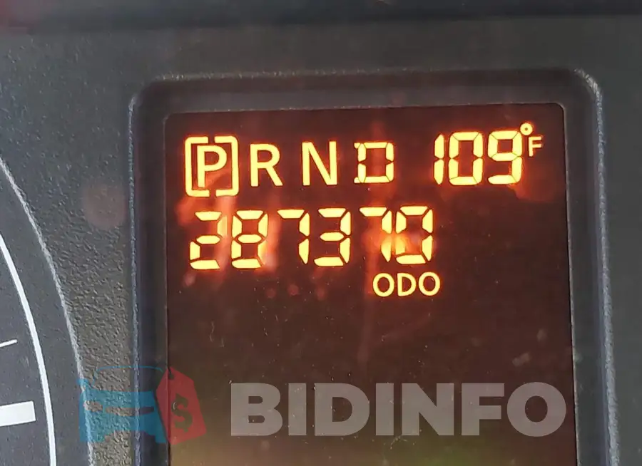 1N6BF0KM2KN809008 Photo# 16