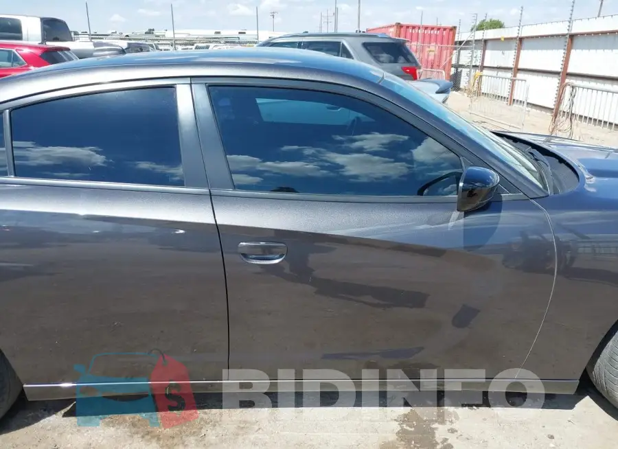 2C3CDXBG8PH518923 Photo# 13