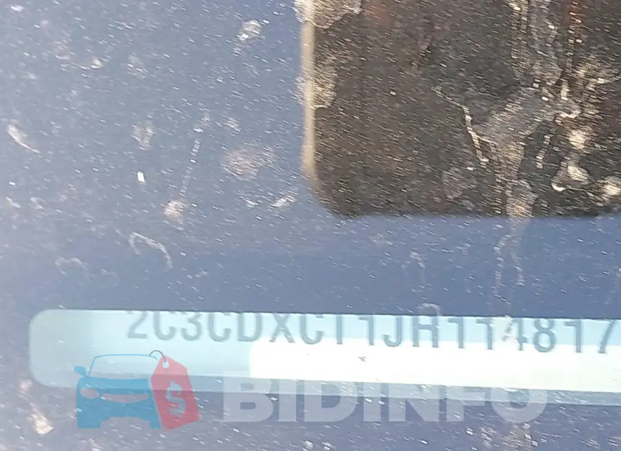 2C3CDXCT1JH114817 Photo# 17