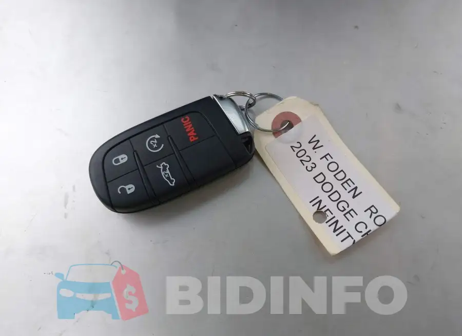 2C3CDXGJ9PH551059 Photo# 11