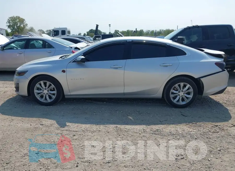 1G1ZD5ST5KF211798 Photo# 14