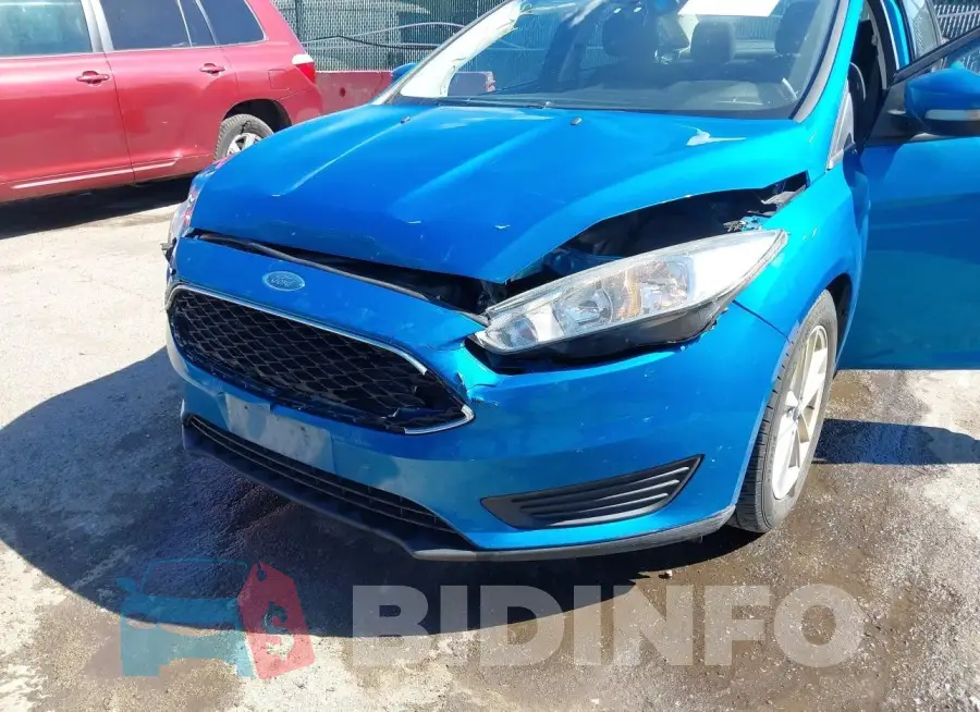 1FADP3F24GL382278 Photo# 6