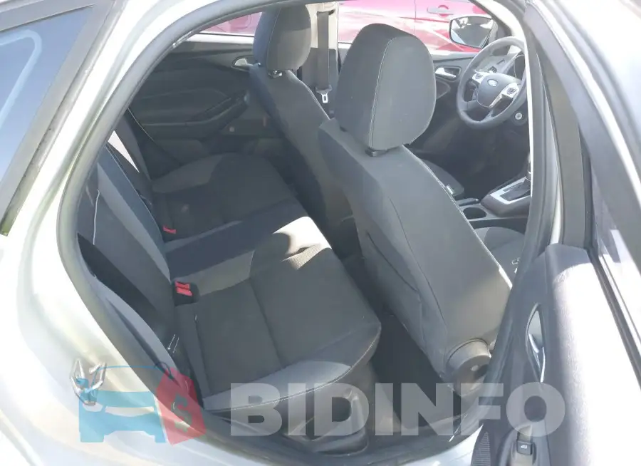 1FADP3F25EL355538 Photo# 8