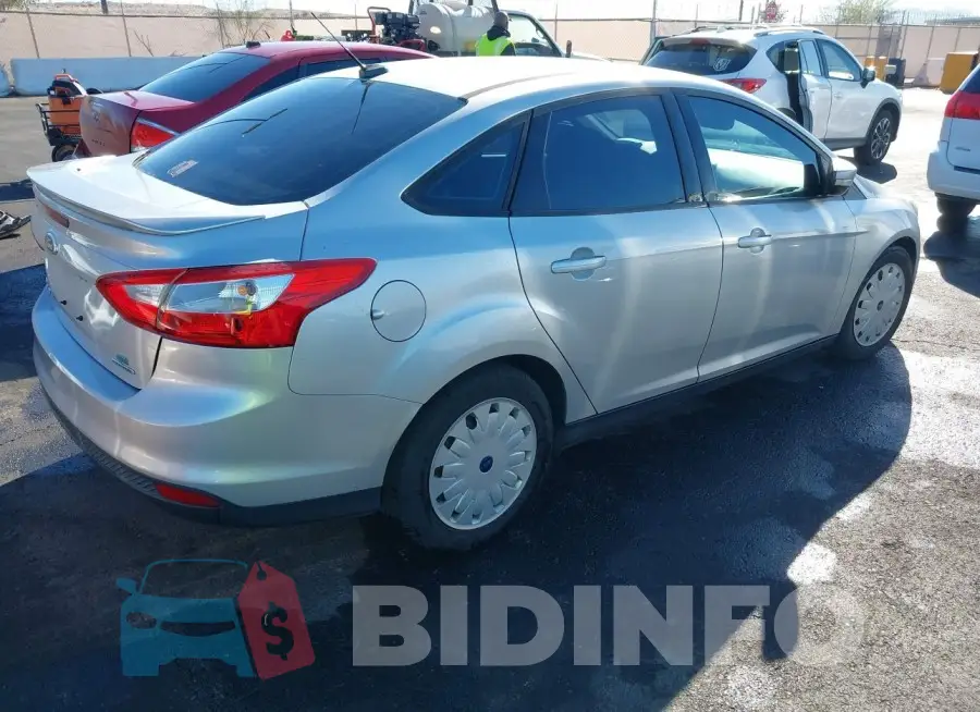 1FADP3F25EL355538 Photo# 4