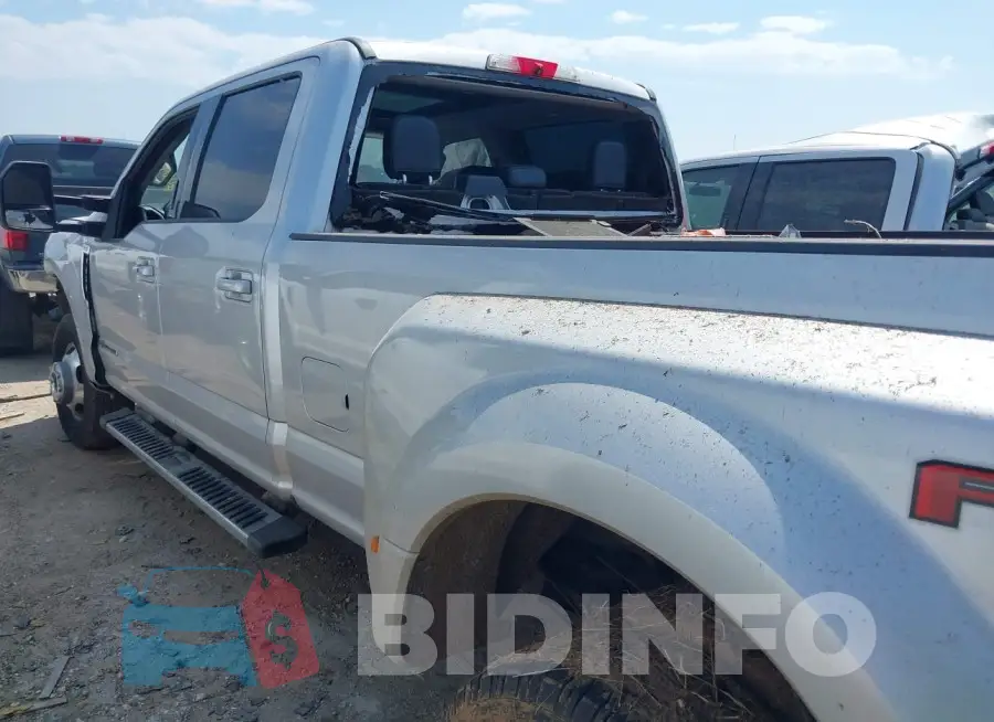 1FT8W3DT2JEC77437 Photo# 14