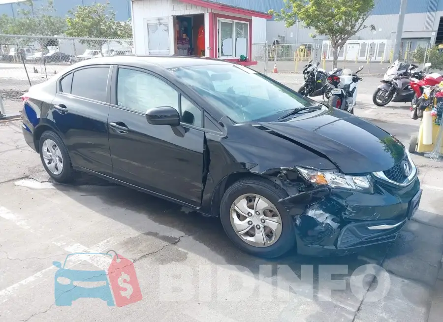 2HGFB2F53FH524140 Photo# 1