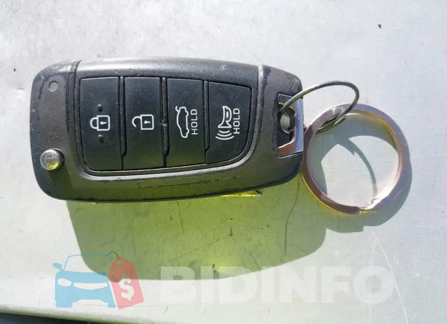 3KPC24A63LE103975 Photo# 11