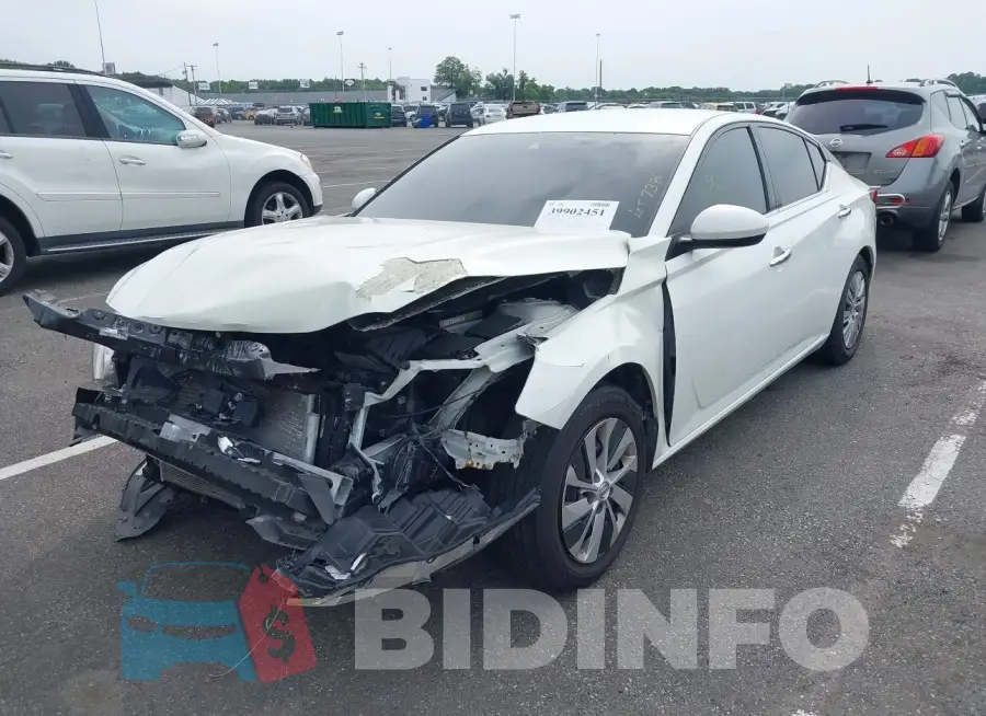 1N4BL4BV2MN312268 Photo# 2